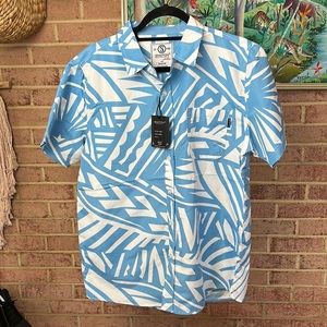 NWT Switch Remarkable Blue White Tribal Print Button Down Shirt